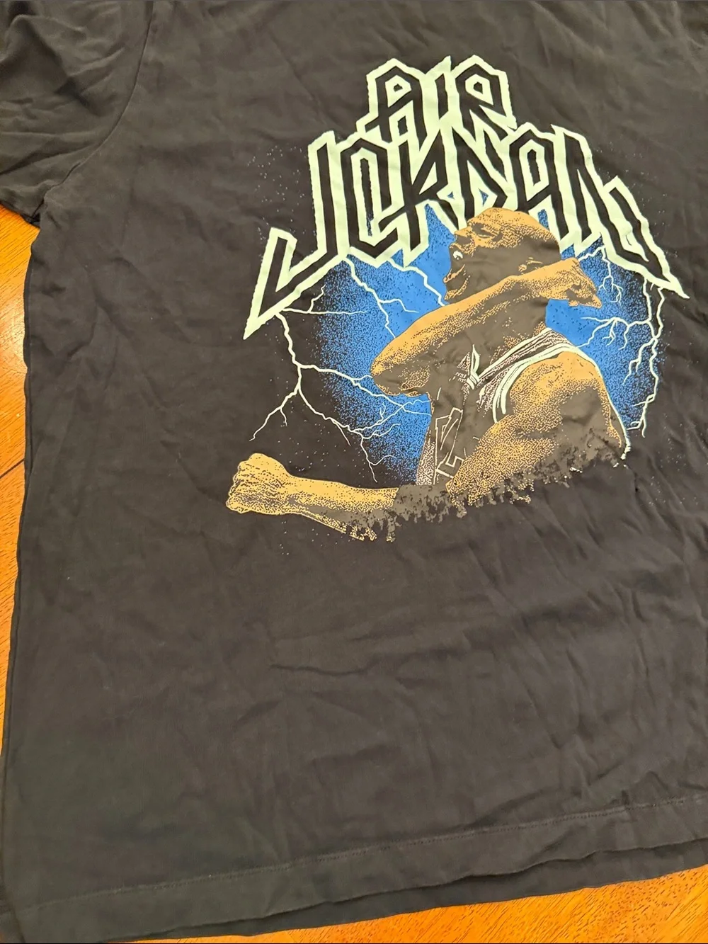 Jordan Black Graphic Tee with Blue and Cream Print xxl